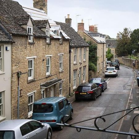 Spacious 1-Bed Apartment With Super King Or Twin In Central Charlbury, Cotswolds Esterno foto